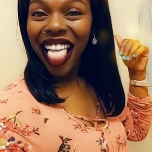 Meet your Posher, Krystal